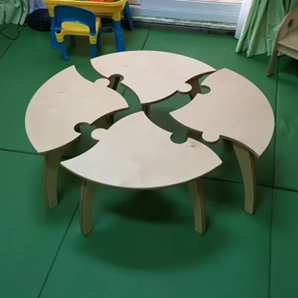 Round Jigsaw Puzzle Table