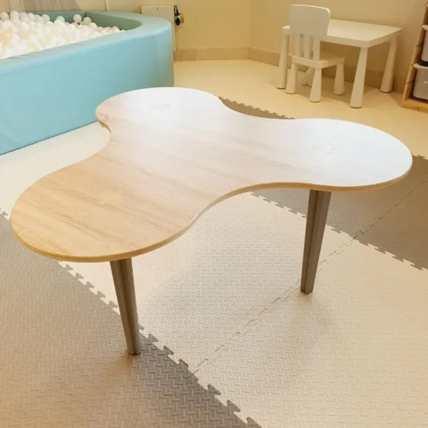 Fidget Spinner Table